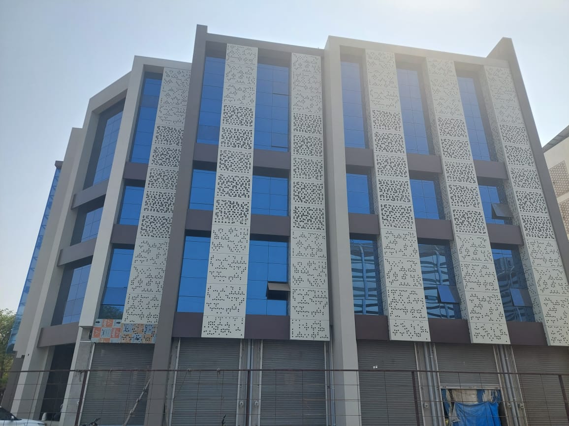 G+4 Commercial Building for Sale in Baroda — 50,638 sq ft