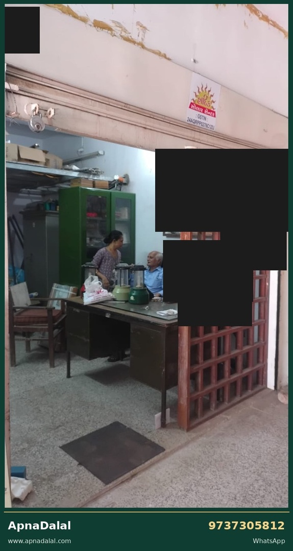 Shop for Sale at શહેર સુભાષ નગર વિસ્તાર એરપોર્ટ રોડ, Bhavnagar
