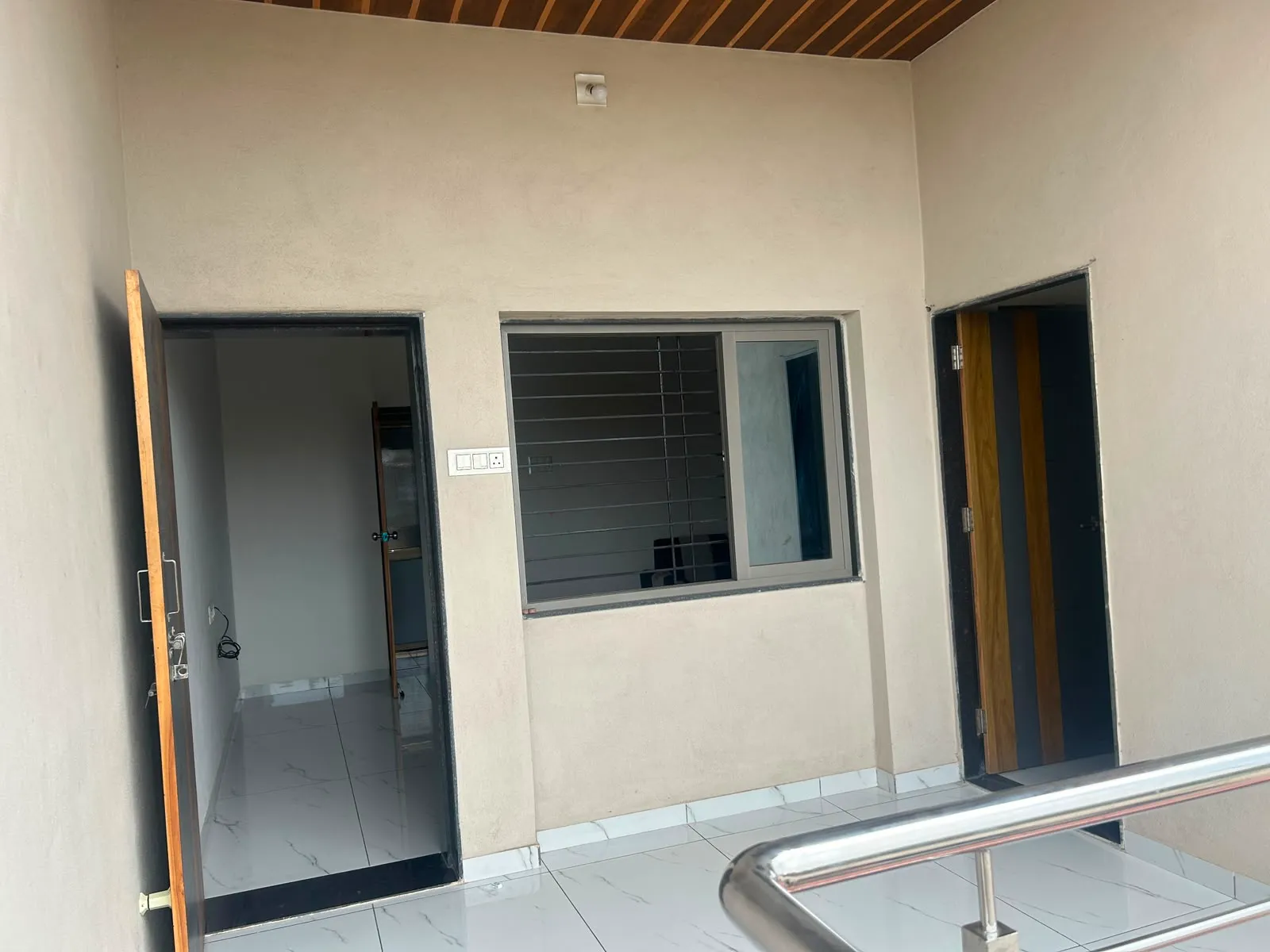 Affordable 1 BHK Tenement Floor for Rent near Airport Ring Road, Bhavnagar in Bhavnagar
