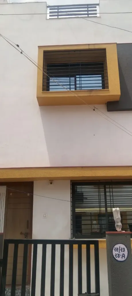Beautiful 3 BHK Independent Tenement (980 Sq. Ft. Construction) for Sale in Om Park, Subhashnagar, Bhavnagar