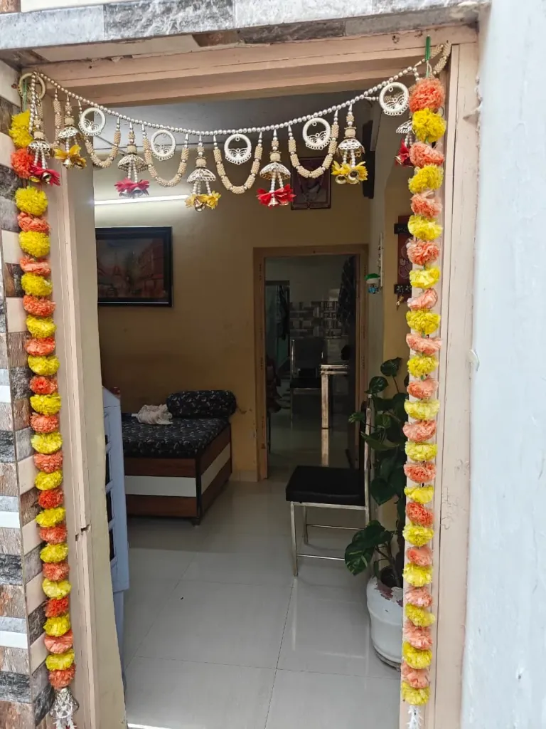 Ground Floor Residential Unit (Room No. 45) for Sale in 2-Maliya Building, Vitthalwadi, Bhavnagar